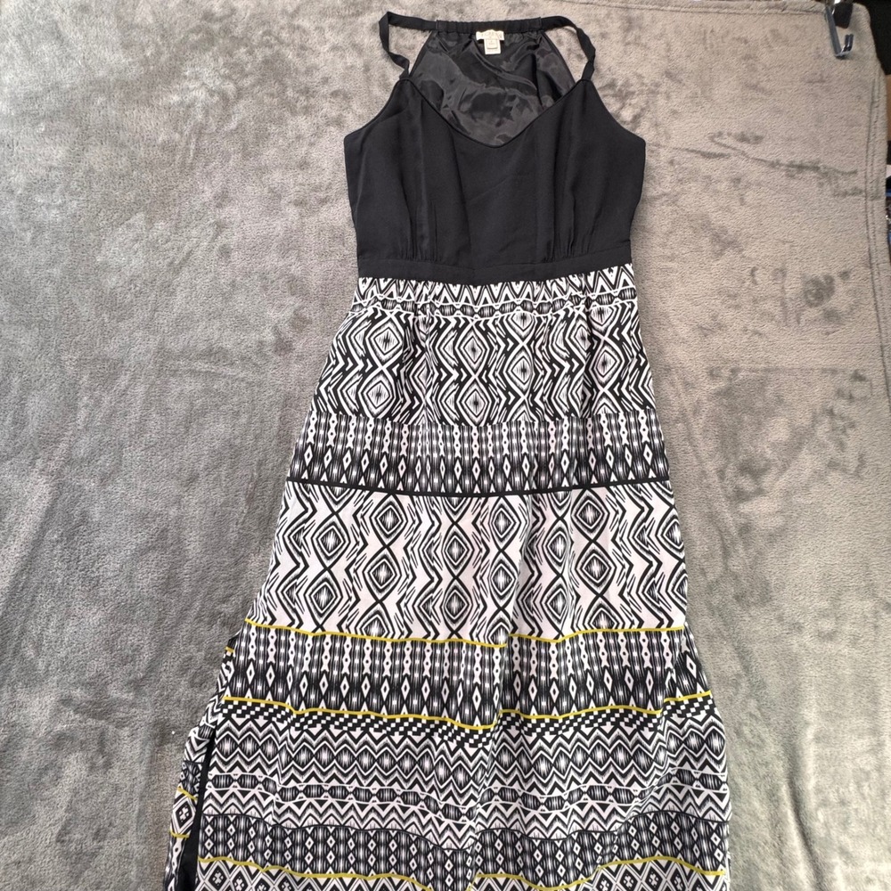 J. Crew‎ Maxi Dress Halter Black White Geometric Petite Size 4
